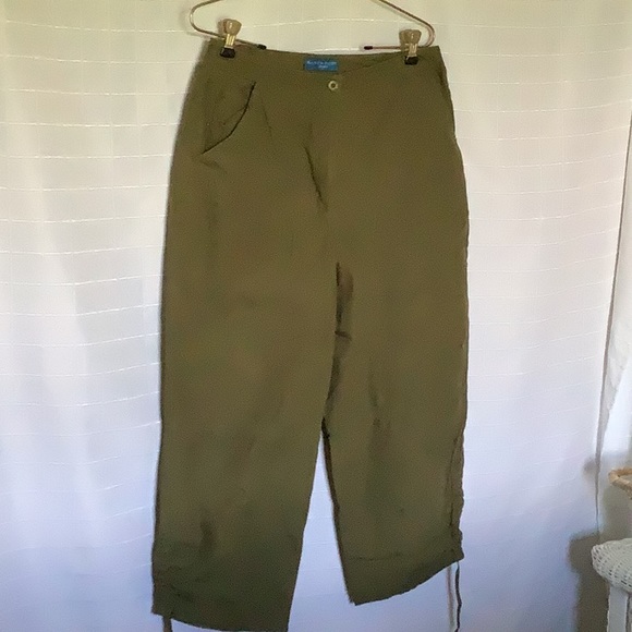 Karen Scott sport size 10 capris - Picture 1 of 7
